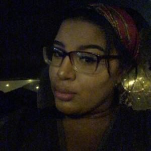 Meet your Posher, Ana